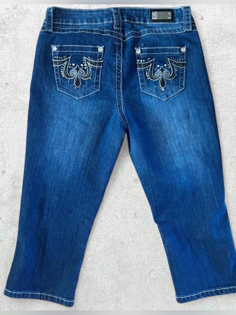Y2K/Vintage one 5 one Dark Blue Embellished Capri/Ankle Jeans